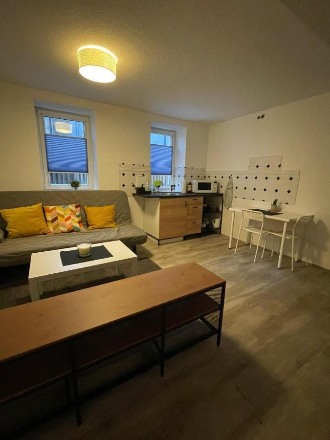 Ruhiges Apartment Im Herzen Von Gera Extérieur photo