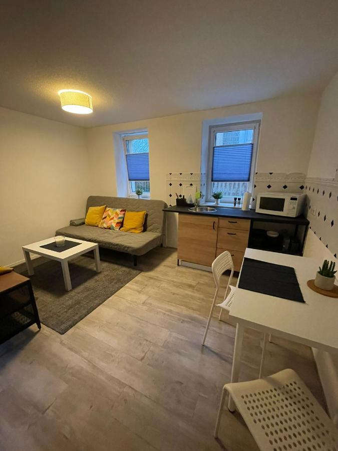 Ruhiges Apartment Im Herzen Von Gera Extérieur photo